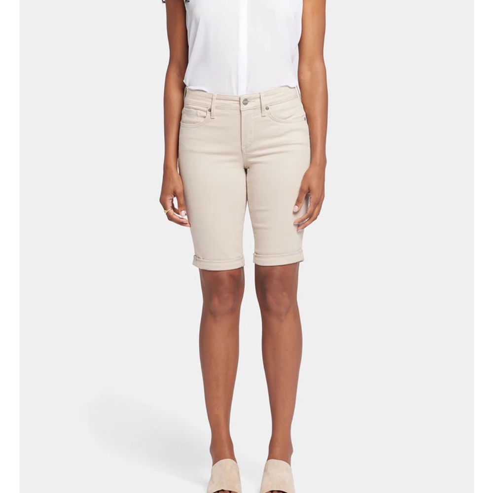 NYDJ Light Tan Shorts